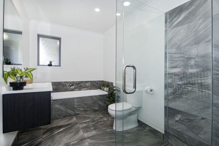 Photo of property in 17 Ohau Crescent, Tikipunga, Whangarei, 0112