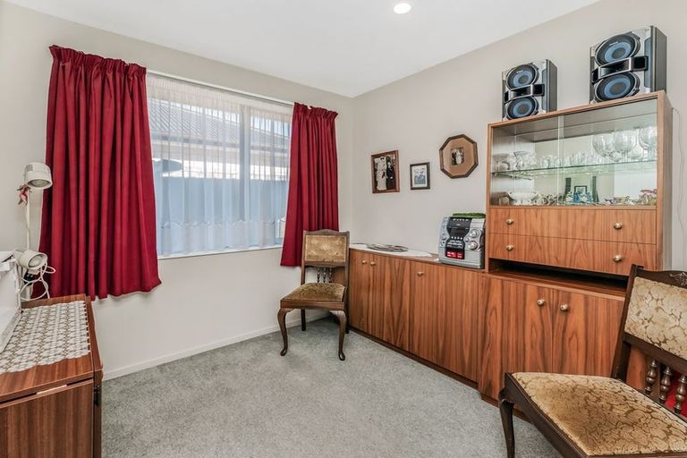 Photo of property in 1/191 Gayhurst Road, Dallington, Christchurch, 8061