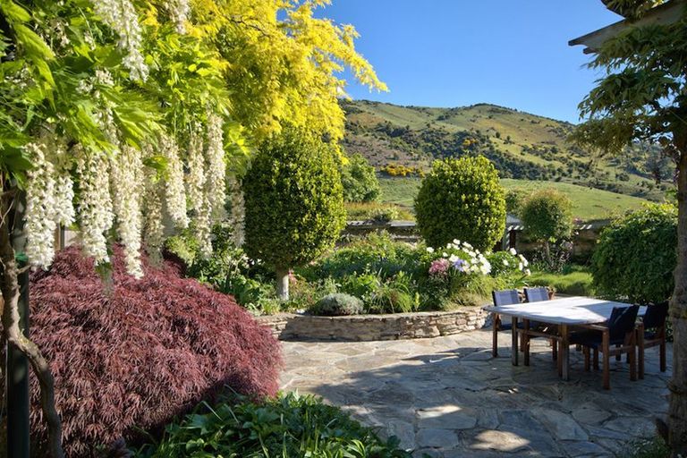 Photo of property in 715 Mount Barker Road, Wanaka, 9382