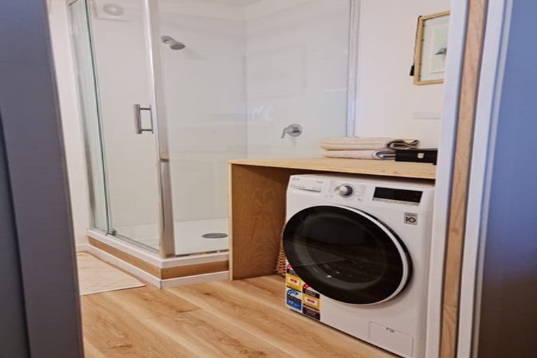 Photo of property in 2 Hornsey Road, Melrose, Wellington, 6023