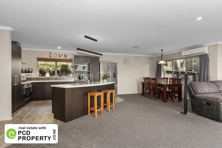 Photo of property in 23 Glen Bruce Place, Ngararatunua, Whangarei, 0176