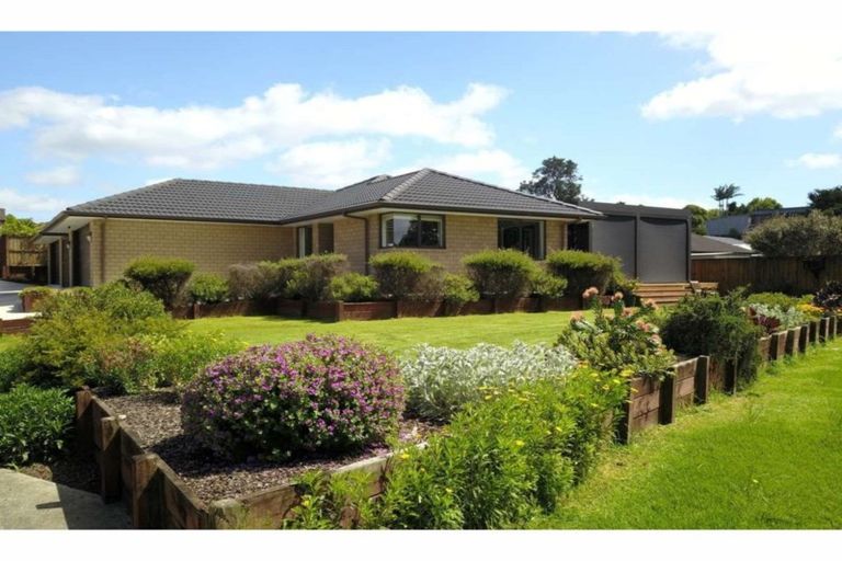Photo of property in 14 Baska Voda Drive, Kerikeri, 0230