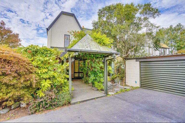 Photo of property in 1/10 Chevron Place, Ilam, Christchurch, 8041