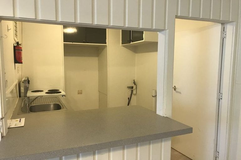 Photo of property in 73 Volga Street, Island Bay, Wellington, 6023