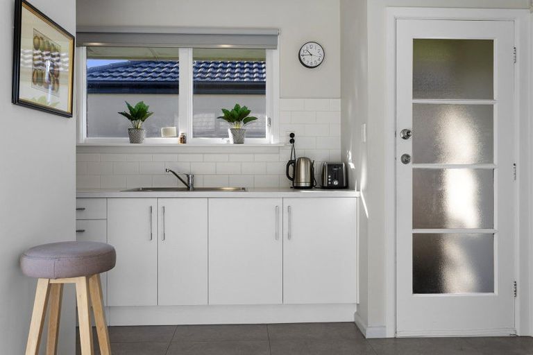 Photo of property in 1/376 Armagh Street, Linwood, Christchurch, 8011