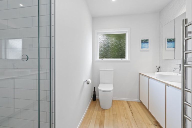 Photo of property in 1/24a Wolsley Avenue, Milford, Auckland, 0620