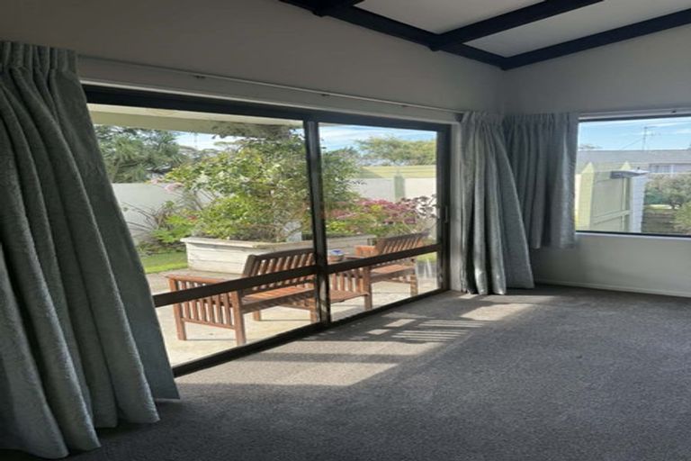 Photo of property in 19 Chums Road, Paraparaumu Beach, Paraparaumu, 5032