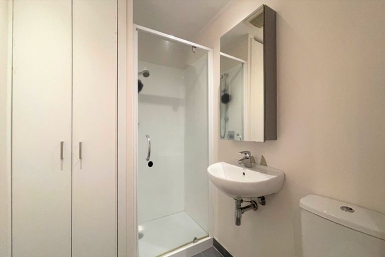 Photo of property in The Volt Apartments, 306/430 Queen Street, Auckland Central, Auckland, 1010