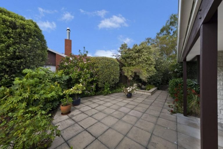 Photo of property in 12 Heaphy Place, Casebrook, Christchurch, 8051