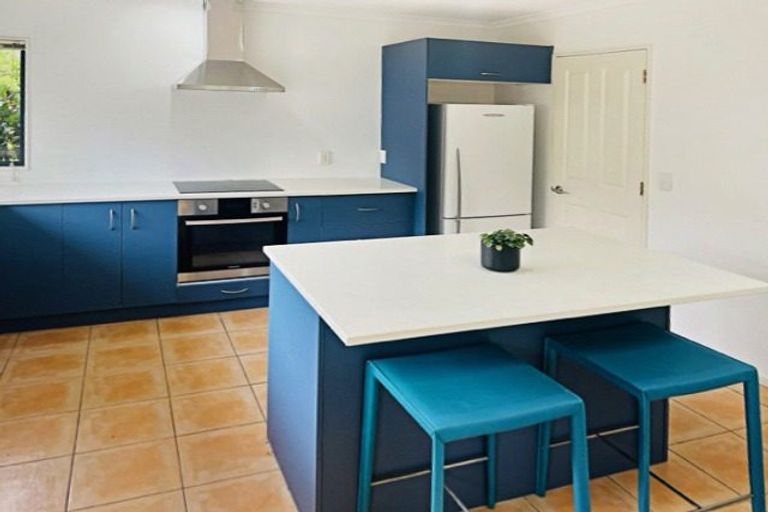 Photo of property in 13 Ormrod Grove, Riverstone Terraces, Upper Hutt, 5018