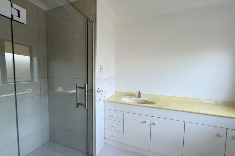 Photo of property in 44 Princeton Parade, Albany, Auckland, 0632