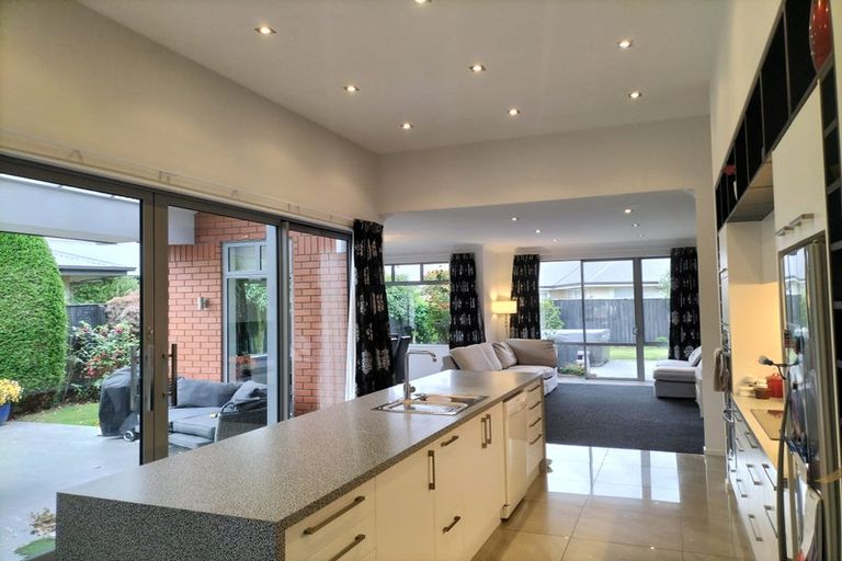 Photo of property in 24 Globe Bay Drive, Templeton, Christchurch, 8042