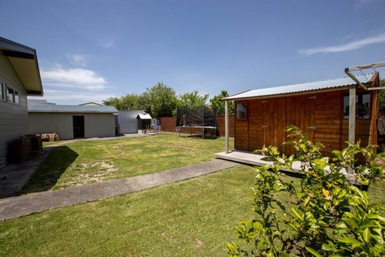 Photo of property in 9 Mahana Road, Ngatea, 3503