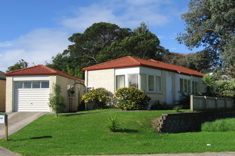 Photo of property in 25 Blueridge Close, Sunnyvale, Auckland, 0612