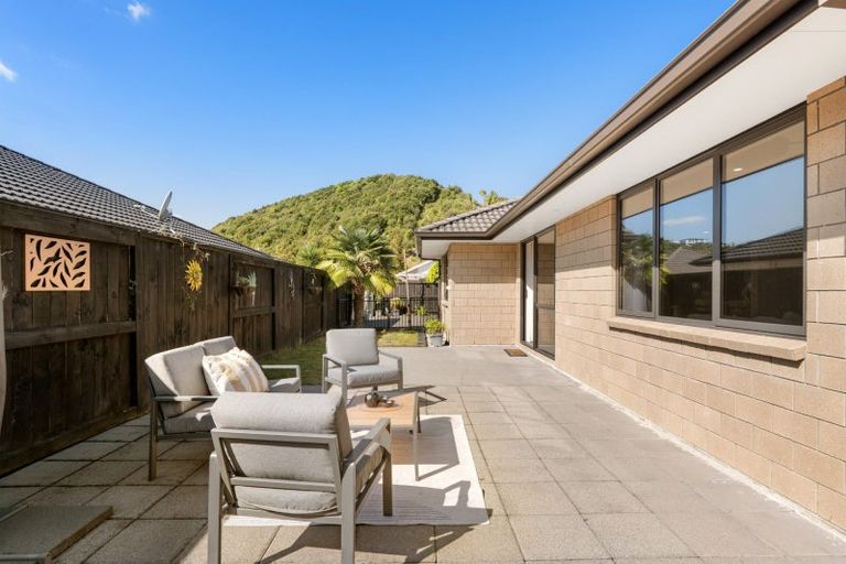Photo of property in 274 Lakes Boulevard, Pyes Pa, Tauranga, 3112