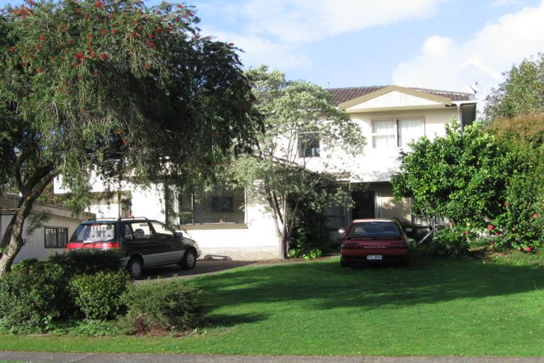 Photo of property in 54 Galvan Avenue, Sunnyhills, Auckland, 2010