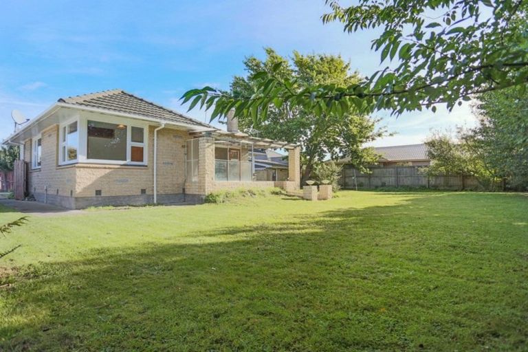 Photo of property in 10 Bellina Place, Broomfield, Christchurch, 8042