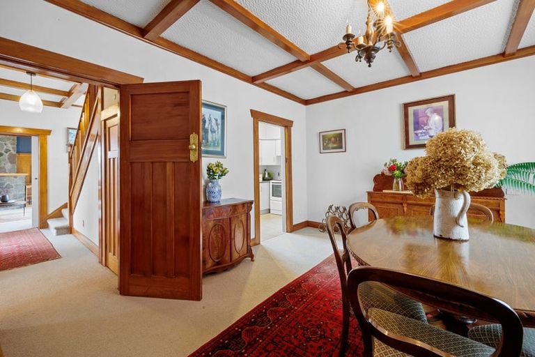 Photo of property in 13 Paynters Avenue, Strandon, New Plymouth, 4312