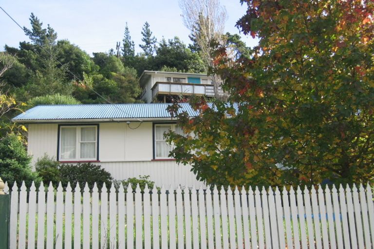 Photo of property in 23 Thomson Grove, Stokes Valley, Lower Hutt, 5019
