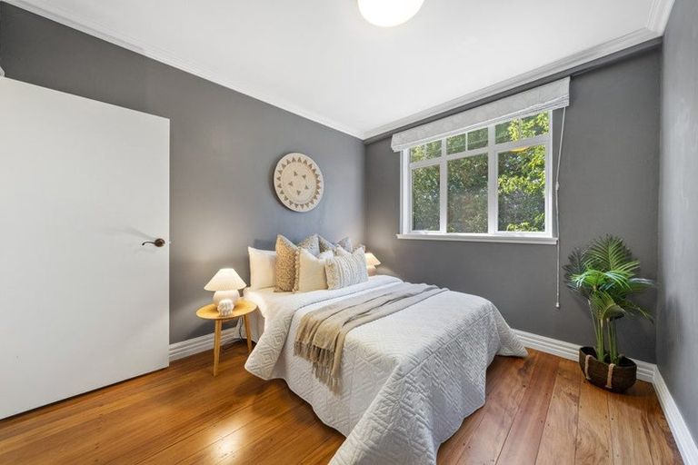 Photo of property in 968 High Street, Avalon, Lower Hutt, 5011