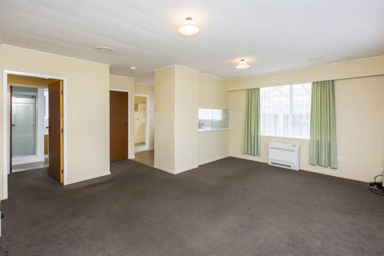 Photo of property in 1/48 Gibbons Street, Upper Hutt Central, Upper Hutt, 5018