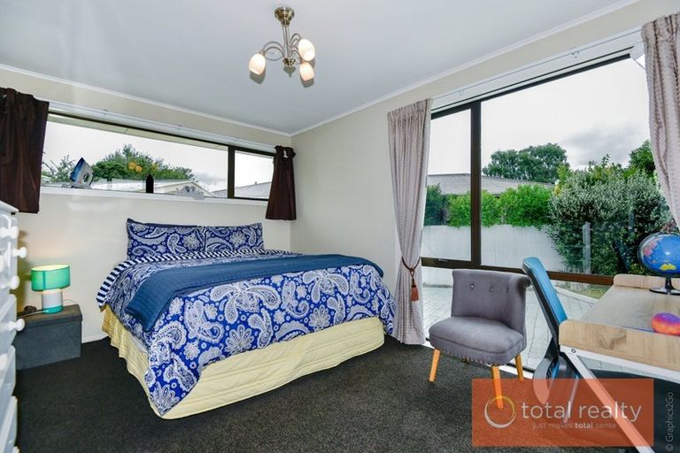 Photo of property in 5 Charles Upham Avenue, Hillmorton, Christchurch, 8025