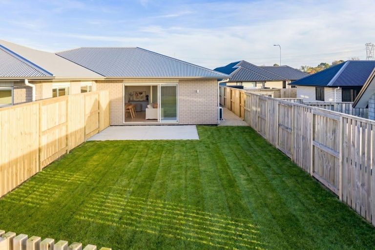 Photo of property in 19a Silverwood Lane, Leamington, Cambridge, 3495