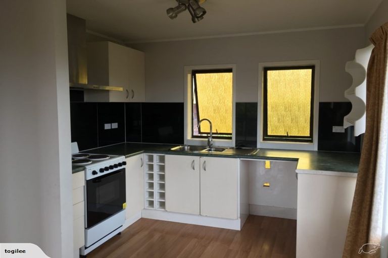 Photo of property in 2/94 Glamorgan Drive, Torbay, Auckland, 0630