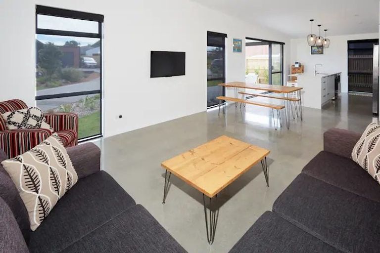 Photo of property in 2 Beau Lane, Waihi Beach, 3611