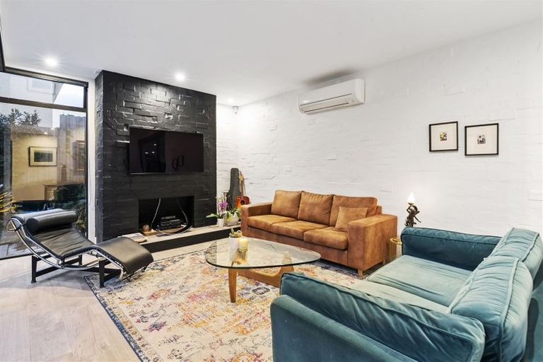 Photo of property in 2/7 Northumberland Avenue, Hauraki, Auckland, 0622