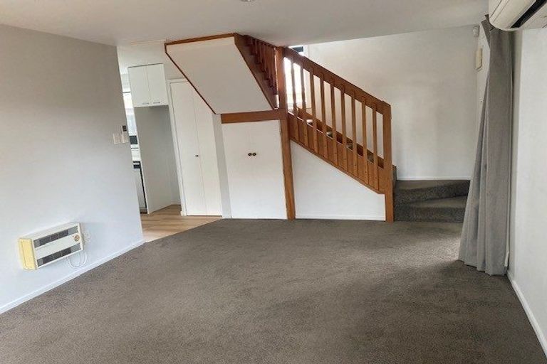 Photo of property in 2/238 Edgeware Road, Edgeware, Christchurch, 8013