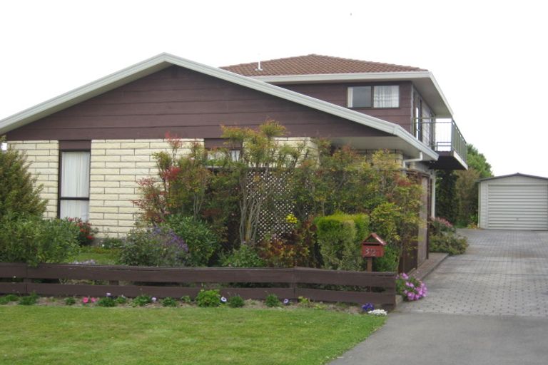 Photo of property in 32 Seadown Crescent, Amberley, 7410