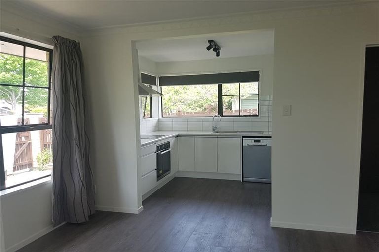 Photo of property in 1/29 Westmont Street, Ilam, Christchurch, 8041