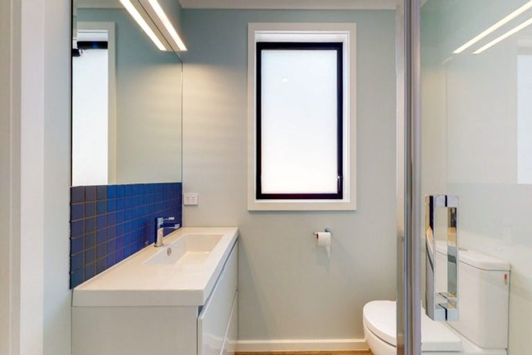 Photo of property in 931c High Street, Avalon, Lower Hutt, 5011