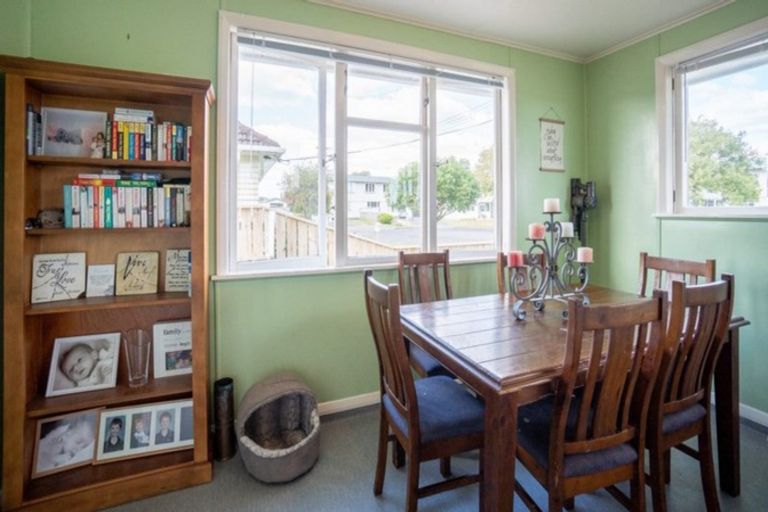 Photo of property in 3 Ventura Grove, Bulls, 4818