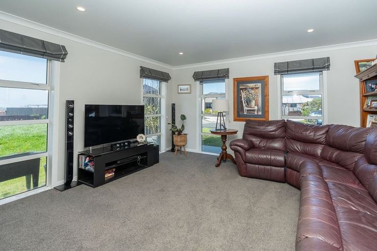 Photo of property in 3 Olly Close, Grandview Heights, Hamilton, 3200