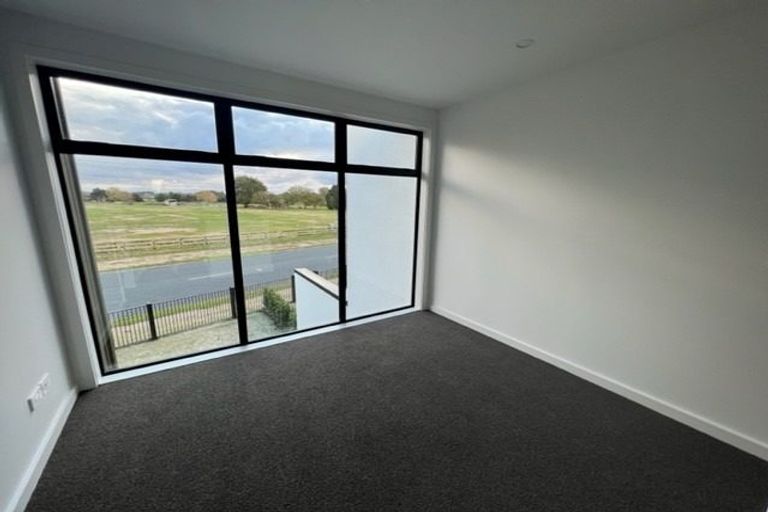 Photo of property in 15 Ruge Court, Cambridge, 3434