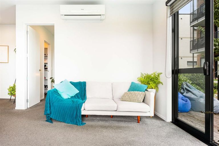 Photo of property in 3/81g Mapou Road, Hobsonville, Auckland, 0616