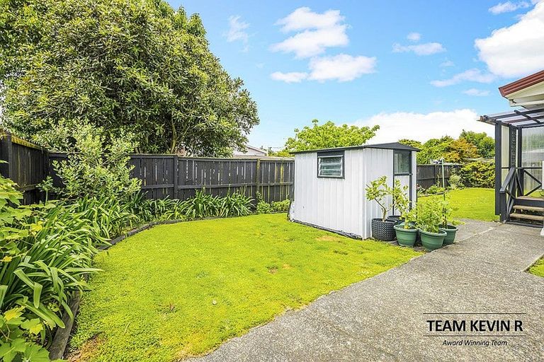 Photo of property in 94 Clevedon Road, Papakura, 2110