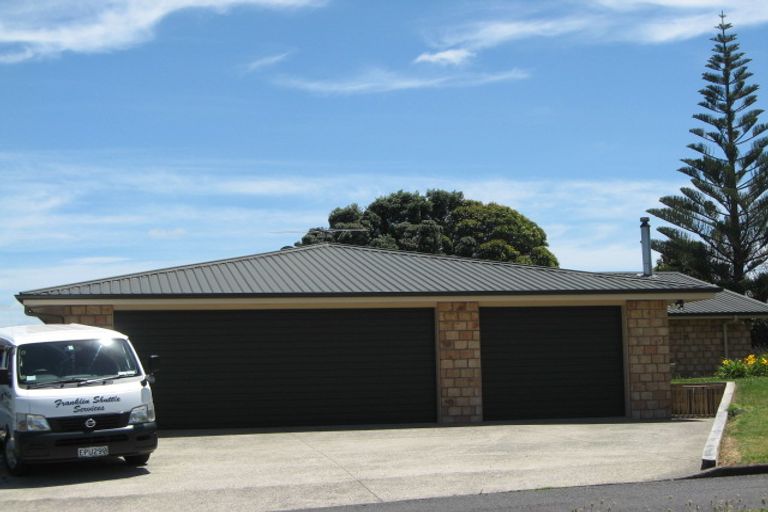 Photo of property in 4 Vela Place, Clarks Beach, 2122