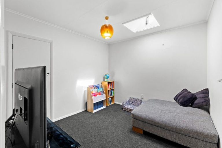 Photo of property in 10 Hurley Place, Awapuni, Palmerston North, 4412