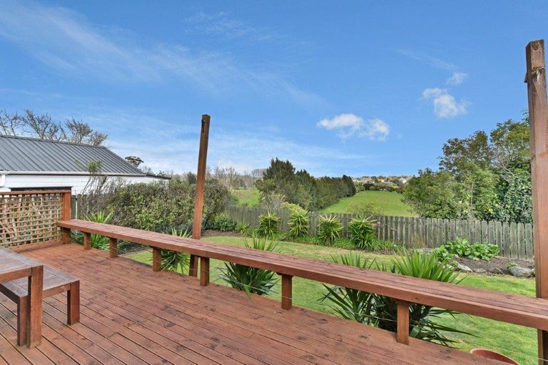Photo of property in 14 Lorelei Place, Opaheke, Papakura, 2113