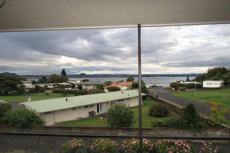 Photo of property in 4/13 Alberta Street, Acacia Bay, Taupo, 3330