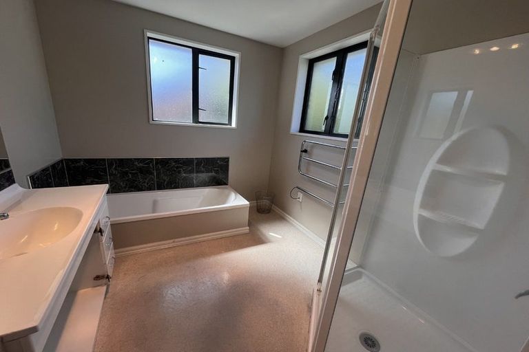 Photo of property in 7b Kauri Street, Riccarton, Christchurch, 8041