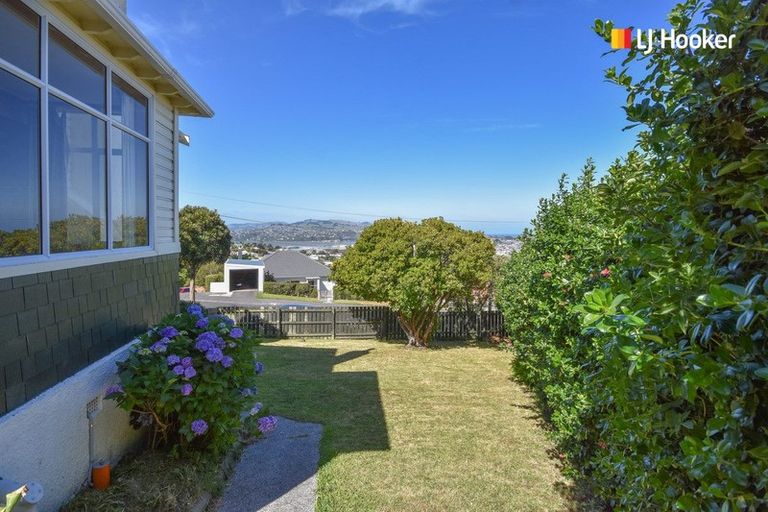Photo of property in 73 Forfar Street, Clyde Hill, Dunedin, 9011