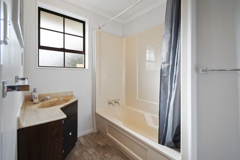 Photo of property in 34-38 Criterion Street, Bulls, 4818