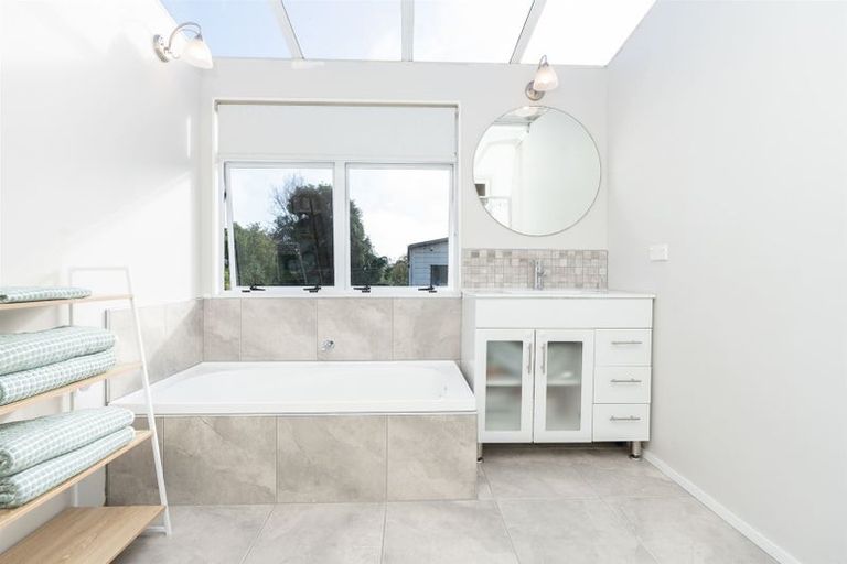 Photo of property in 72 Rimu Street, Maeroa, Hamilton, 3200