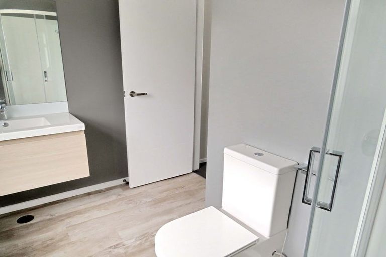 Photo of property in 358 George Street, Stokes Valley, Lower Hutt, 5019