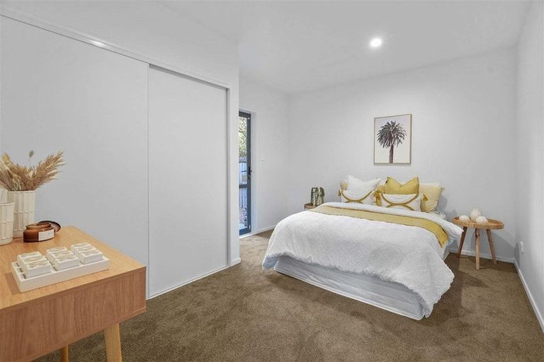 Photo of property in 5 Laura Kent Place, Woolston, Christchurch, 8023