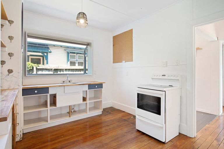 Photo of property in 45 Lionel Street, Avonside, Christchurch, 8061